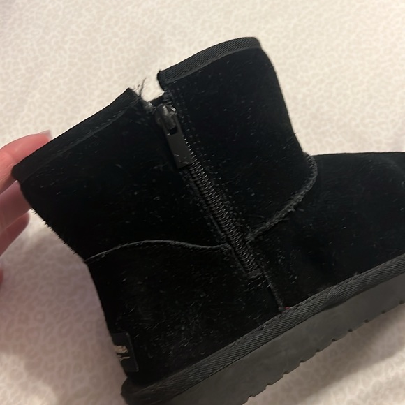 Kookaburra by Uggs - Picture 4 of 5